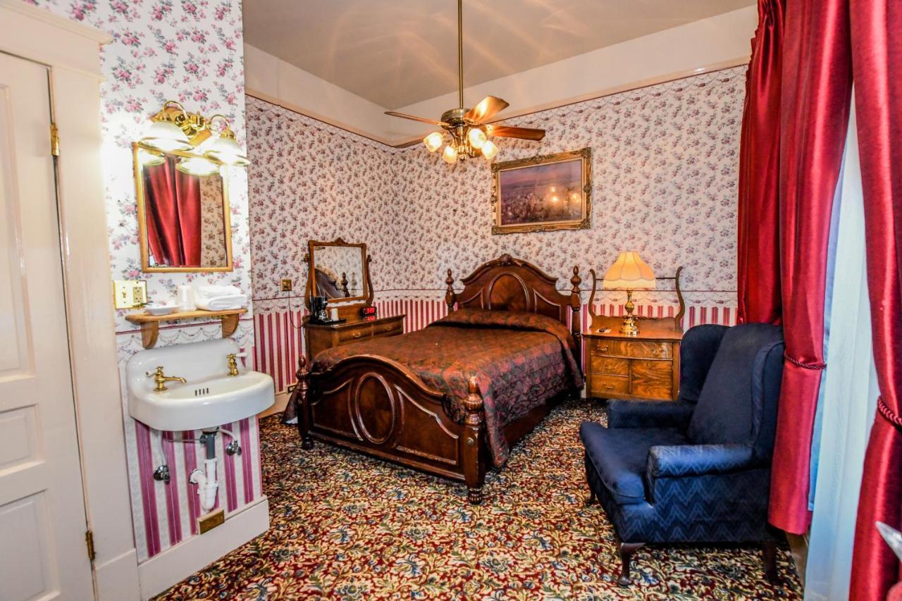 Irma Hotel Коуди Екстериор снимка