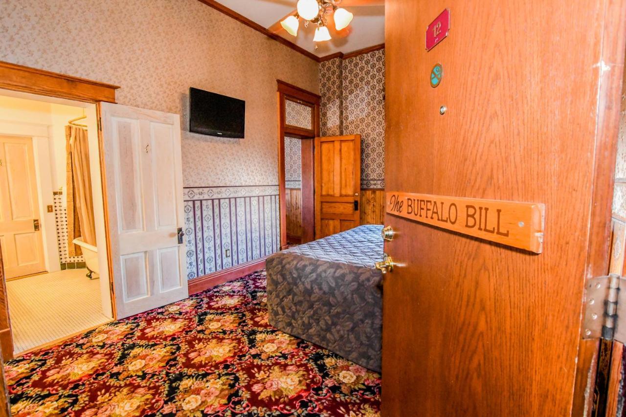 Irma Hotel Коуди Екстериор снимка