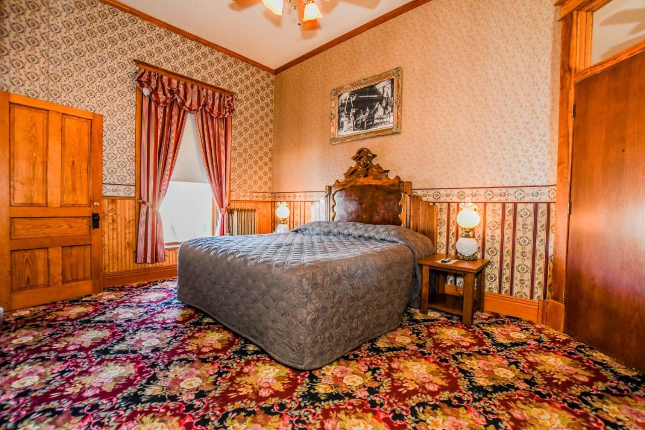 Irma Hotel Коуди Екстериор снимка